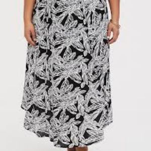 BLACK & WHITE LEAF GAUZE SLIT MAXI SKIRT